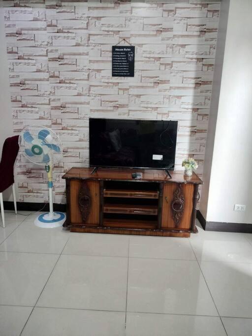Cubao Manhattan Heights, Unit 8Bc Tower B, 1 Br Μανίλα Εξωτερικό φωτογραφία